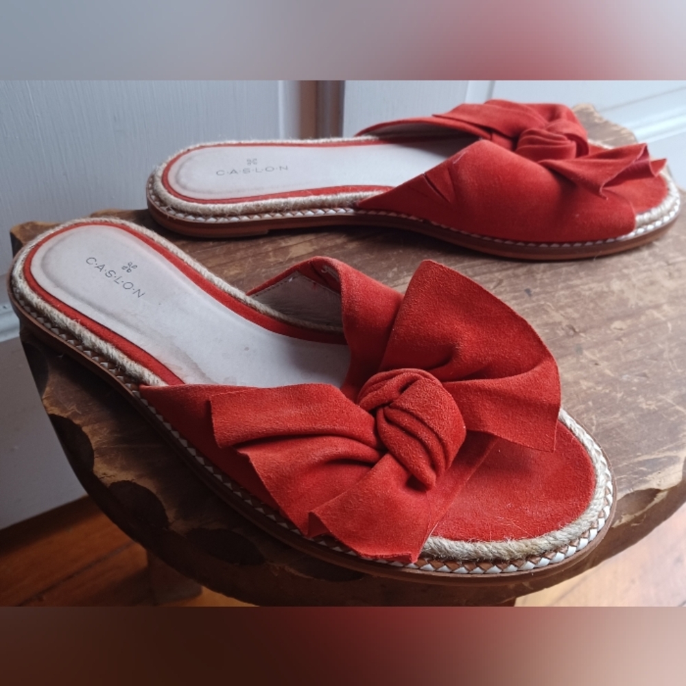 Caslon Suede Orange Bow Slides